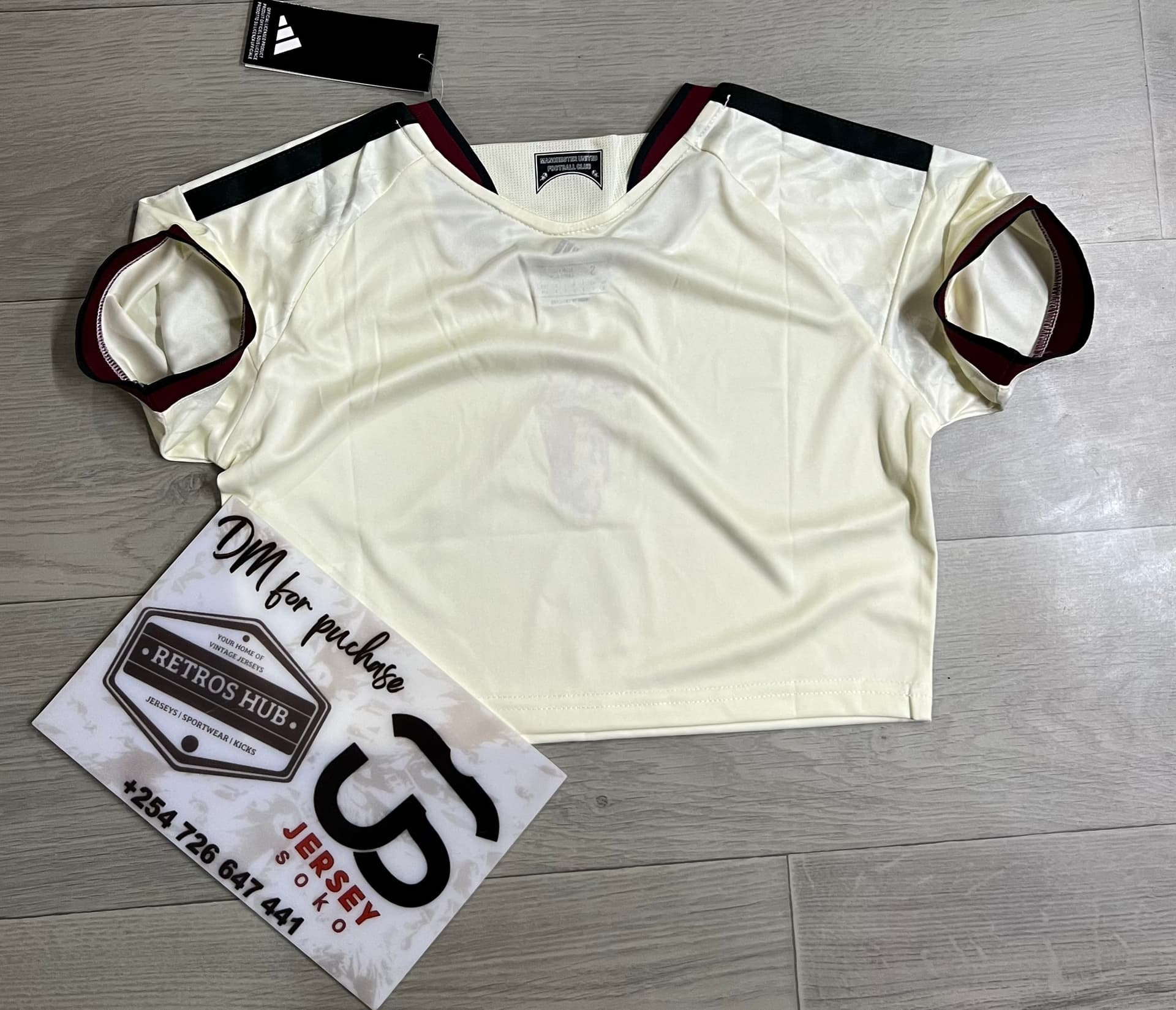 Manchester United white Crop Top 2026/27 — image 2