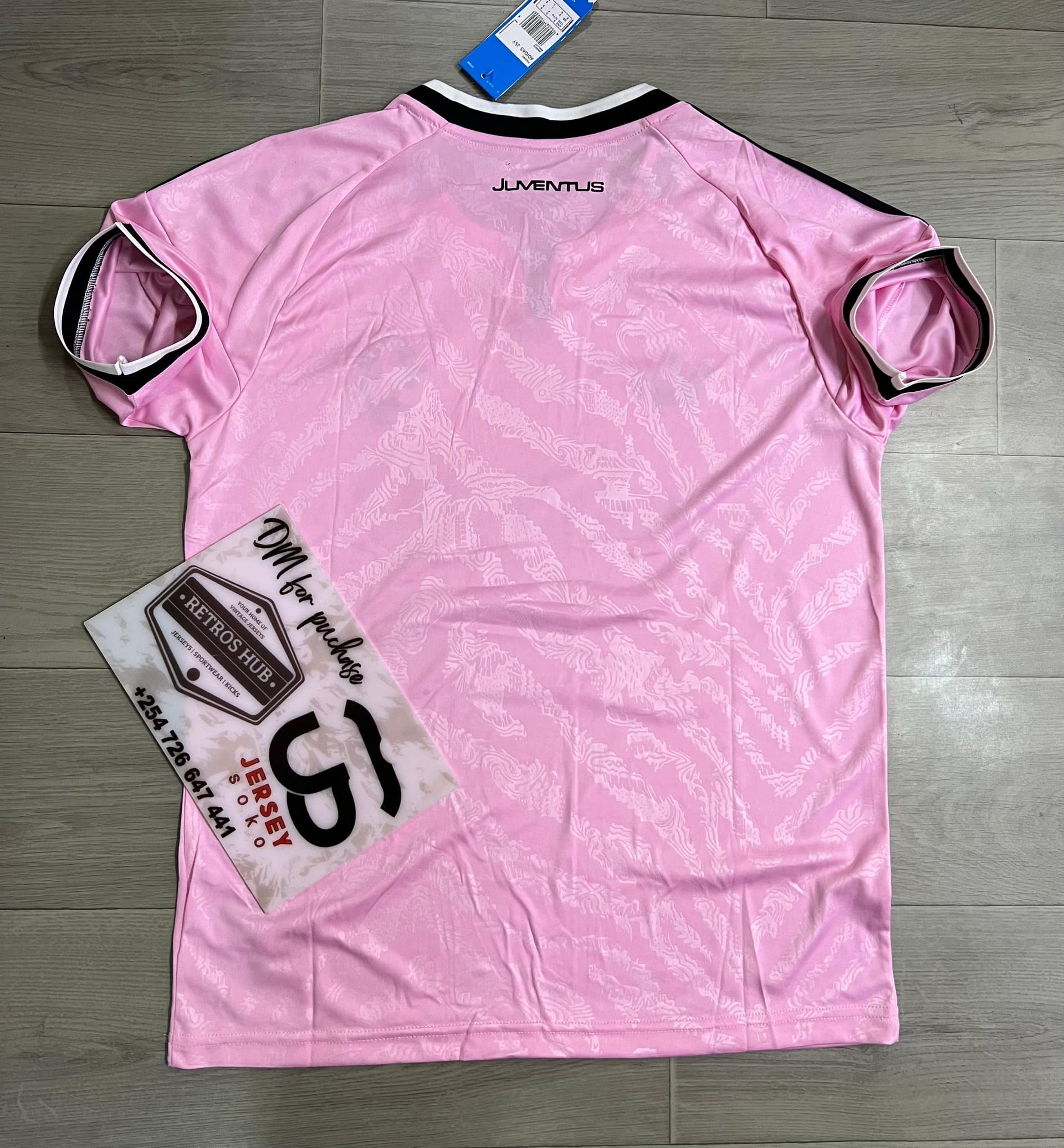 Juventus Retro Heritage Jersey – Pink Edition — image 2